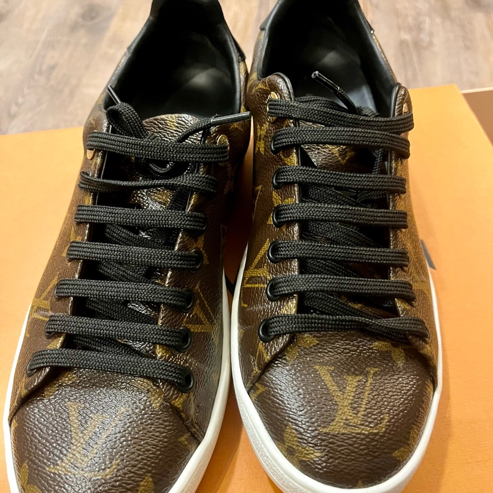 Louis Vuitton Brown and Black Sneakers with Monogram Design